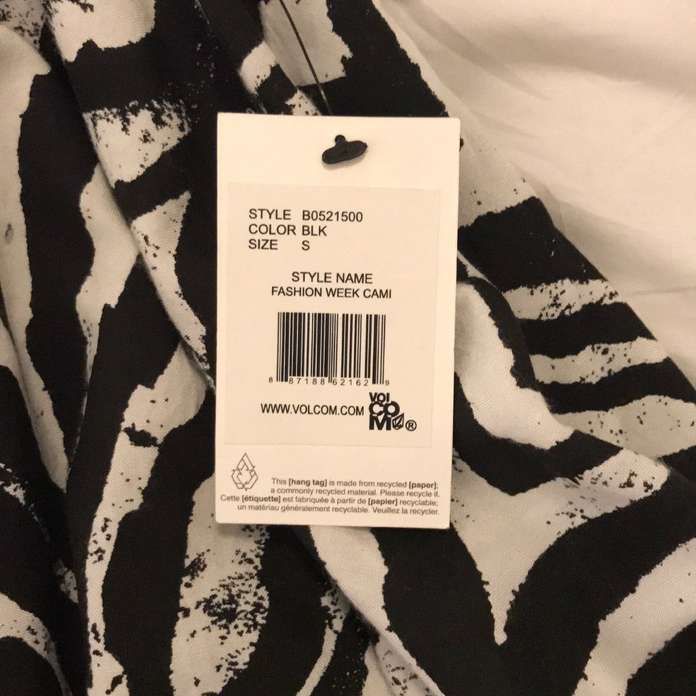 Volcom Cami - Picture 4 of 8
